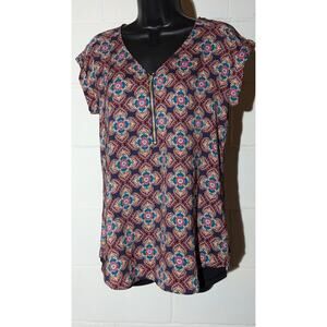 Express Patterned Blouse Top with Quarter Zip V Neck Short Sleeve Small